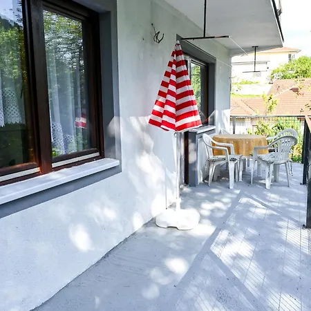 Nina Apartman